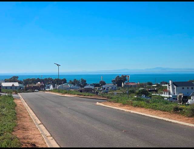 LAND FOR SALE IN ST HELENA VIEWS